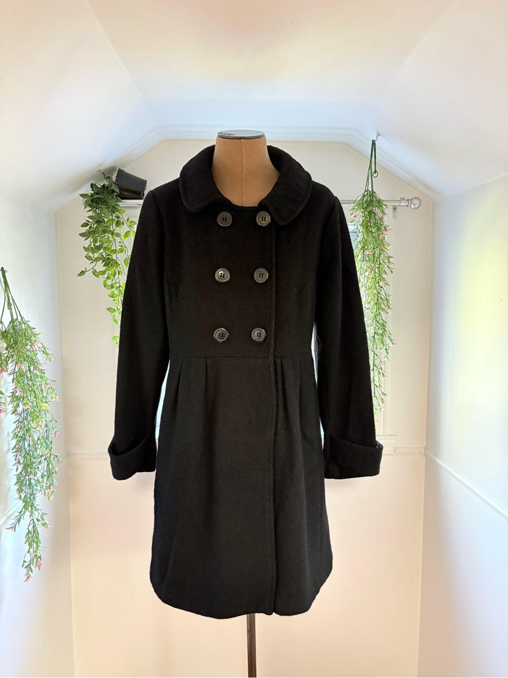 Women's Double-Breasted Black Pea Coat